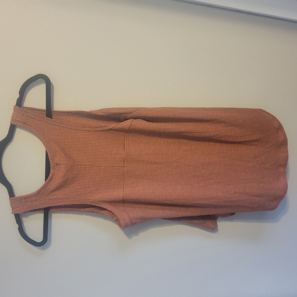 Women's Sleeveless Ribbed Top - Rust - Picture 5 of 5